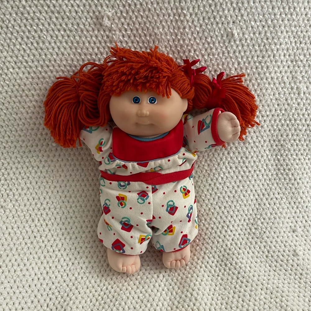 Vintage 1982 -1987 Cabbage Patch Kids CPK Doll Soft Body Red Hair blue Eyes 13”